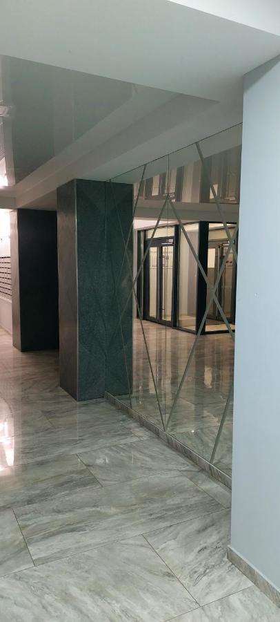 Новые Апартаменты Lux Chisinau Exterior photo